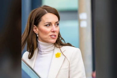 KEJT MIDLTON NJEMU VERUJE VIŠE NEGO VILIJAMU: On joj je rame za plakanje i uteha u najtežim danima! (FOTO)