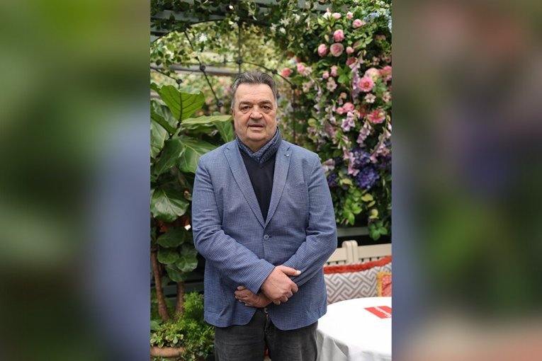 Duško Knežević, London