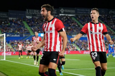 LEGENDA ŠPANSKOG FUDBALA ODLAZI U PENZIJU: Raul Garsija okačio kopačke o klin!