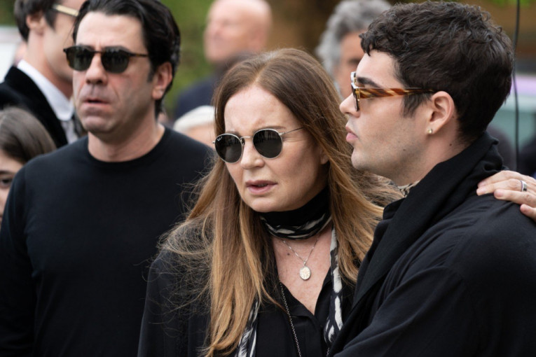 Sahrana Roberto Kavalija