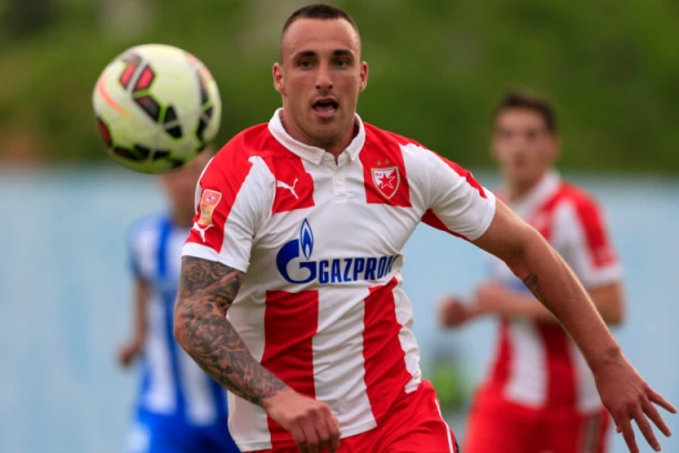 ŠOK-ISPOVEST BIVŠEG NAPADAČA ZVEZDE: Bio sam "KRALJ BAKRA I LIMA", radio na građevini i konobarisao - Nisam hteo DROGU I KRIMINAL kao otac!