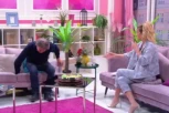 USRED EMISIJE NAŠ PEVAČ PROPAO KROZ KREVET! Nagli prekid programa, voditeljka prebledela od STRAHA! (VIDEO)