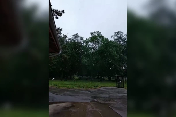 SNEG PAO I U ŠAPCU! Usred aprila JANUAR! (VIDEO)