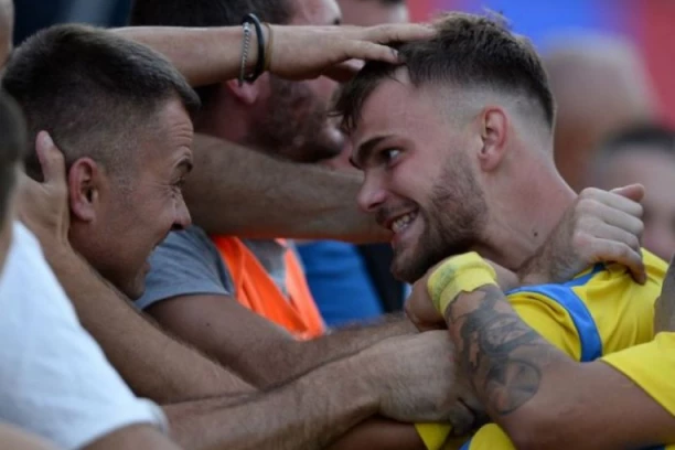 JOŠ JEDNA POZITIVNA OCENA JE UPISANA: Sjajan prolećni semestar "studenata" - sve je spremno za "diplomski ispit"!