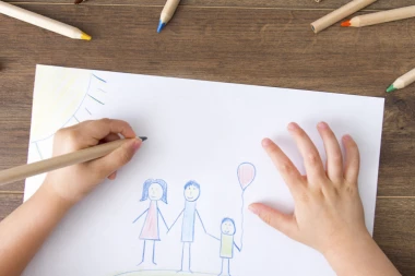 SRBIJA PLAČE OD SMEHA ZBOG CRTEŽA UČENIKA! Pljušte komentari: "Balkanska klasika"