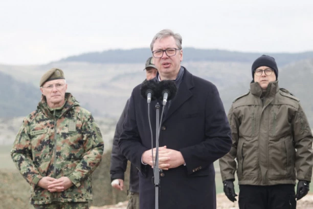 "JEDANAEST GODINA BRUTALNIH LAŽI!" Vučić: Sram vas sve bilo, zašto nema saopštenja za 10 meseci blokade srpske robe?!