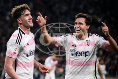 BOMBA NA ČIZMI: Roma zainteresovana za napdača Juventusa!