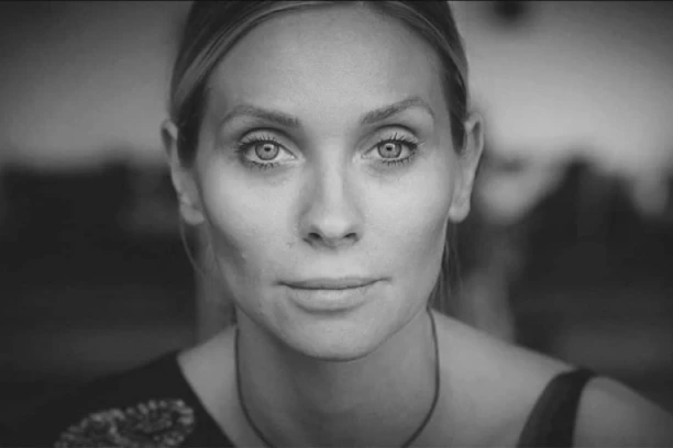 DECU POSLALA IZ KUĆE, PA OTIŠLA U SMRT! Isplivali novi detalji o Bojani Nikolić! Ugovarala jednu stvar sa sestrom, žalila se NA OVE SIMPTOME!