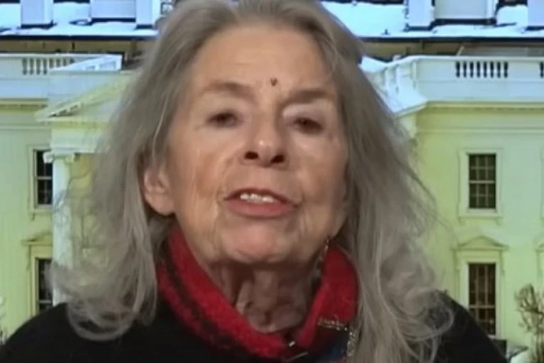 PREŽIVELA HOLOKAUST, PA DOŠLA ISPRED BELE KUĆE I ŠOKIRALA AMERIKANCE: O ovoj baki danas priča ceo svet (VIDEO)