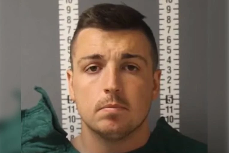 UHAPŠEN POLICAJAC KOJI JE SILOVAO 13-MESEČNU BEBU: Tvrdio da su povrede od porodičnog psa i pada!