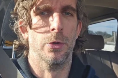 ČOVEK KOJI SE ZAPALIO TOKOM SUĐENJA TRAMPU SPASAO NEKOLIKO ŽIVOTA! Žrtvovao sebe da bi spasio druge!