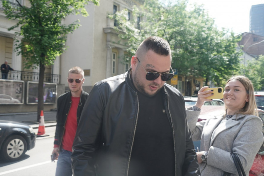 PROCURILE INFORMACIJE O FILIPU CARU! Maja će napraviti HAOS Asminu kada sazna za ovo!