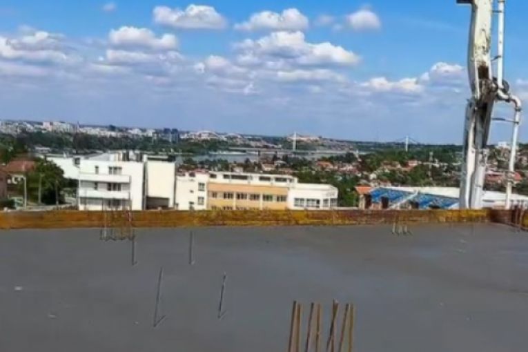 Dado i Darko na gradilištu