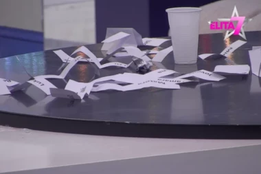 HITNO OBAVEŠTENJE TELEVIZIJE PINK: Napravljena velika IZMENA u rijalitiju - Miona i Ša PREBLEDELI!