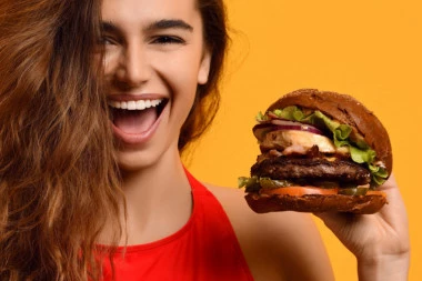 VELIKE PROMENE: Šta se dešava u telu ako svaki dan jedete meso?