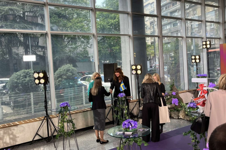 Teya Dora, ispraćaj na Evroviziju