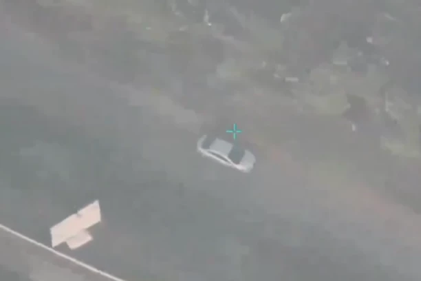 U SEKUNDI GA VIŠE NIJE BILO: Objavljen snimak likvidacije visokog komandanta Hezbolaha (VIDEO)