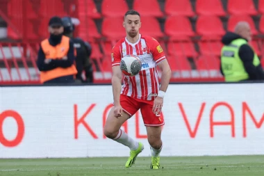 TERALI GA U PENZIJU, A ON ĆUTAO I SVIMA ZAPUŠAVAO USTA: Milan Rodić postavio rekord u Zvezdi koji teško da će neko oboriti!