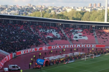 SLABA POSETA NA MARAKANI! Loše vreme kvari veliki derbi (VIDEO)