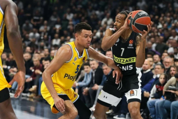 ŠOK: Amerikanac doživeo povredu pred ključne mečeve!