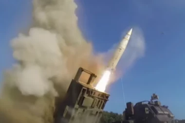AMERIKANCI TAJNO PREDALI MOĆNE RAKETE KIJEVU:  Upozorili smo Rusiju na ove stvari, oni su nastavili sa napadima (VIDEO)