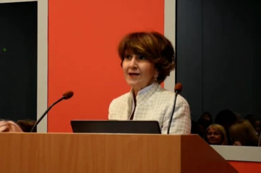 DR VESNA TURKULOV OTKRILA DETALJE IZ DETINJSTVA: Znala sam da ću biti lekar! (VIDEO)