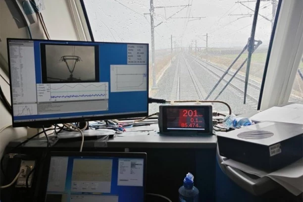 VESIĆ: Na deonici brze pruge Novi Sad - Vrbas na testiranju postignuta brzina od 202 kilometara na sat