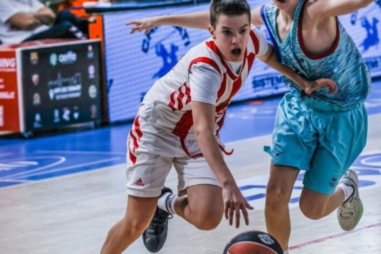 Ubedljiv poraz mladih košarkaša Crvene zvezde