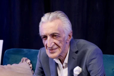 POSLE TRAGEDIJE KOJA MU JE RAZORILA DOM ISPLIVALA ISTINA! Mirko Kodić ima ćerku iz DRUGOG braka, pogledajte kako ona izgleda! (FOTO)