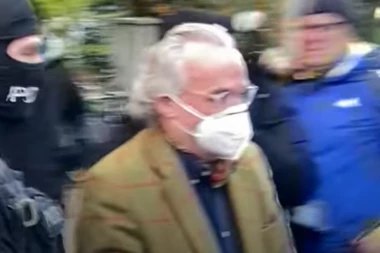 U NEMAČKOJ KREĆE NAJVEĆI SUDSKI POSTUPAK U NJENOJ ISTORIJI! Planirali da upadnu u Rajhstag, Šolc bio na njihovoj listi ''za odstrel''! (VIDEO)