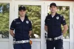 UPOZNAJTE NIKOLU I DARKA - MLADE NADE POLICIJE: Evo kako su BRZOM REAKCIJOM u Preljini čoveku spasli život! (FOTO)