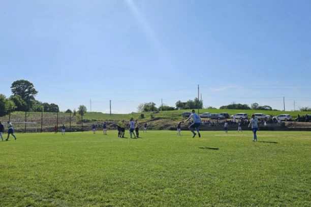 KVALITET NA STRANI DOMAĆINA JE DOŠAO DO IZRAŽAJA: Gosti iz Kalenića nisu uspeli ozbiljnije da zaprete rivalu i da ugroze tri boda Poletu!