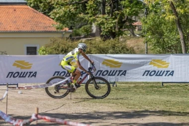 PETROVARADINSKA TVRĐAVA UGOSTILA 160 BICIKLISTA IZ 18 ZEMALJA SVETA Porodični vikend posetilo više hiljada posetilaca!