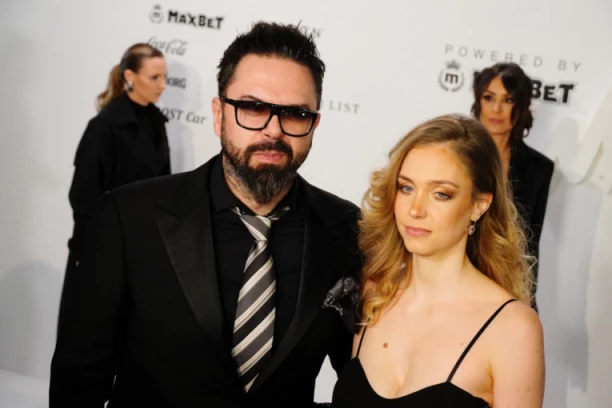 PETAR GRAŠO POSTAJE OTAC PO DRUGI PUT: Tončijeva ćerka ponovo TRUDNA, stigle radosne vesti!