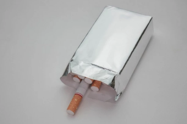 DUBOK DŽEP ZA PAKLICU CIGARETA! Ovo su nove cene akciza