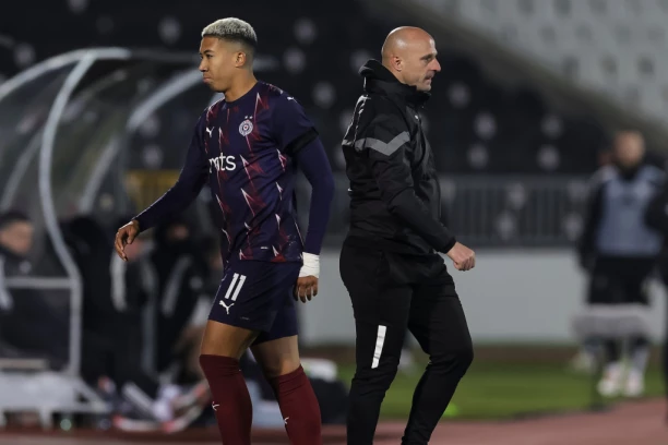 DULJAJ OTVORIO DUŠU: Evo zbog čega je legenda crno-belih DOBILA OTKAZ u Partizanu