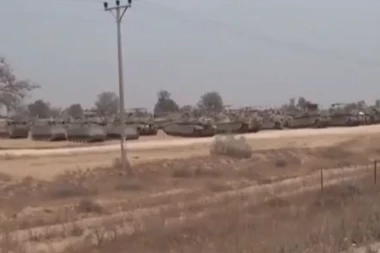TENKOVI SPREMNI DA KRENU: Izrael odobrio plan za invaziju na Rafu (VIDEO)