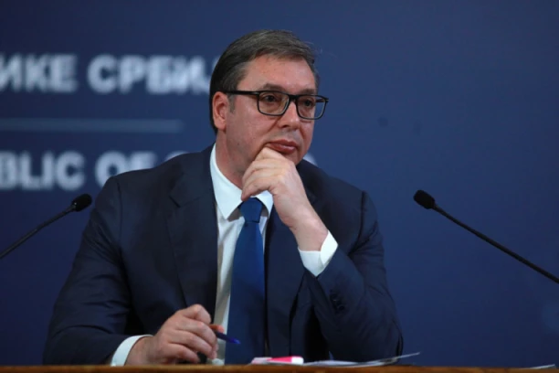 DVA VAŽNA SASTANKA DANAS: Vučić sa Zarcinom i Kuhtom