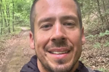 NIKOLI ROKVIĆU SE DESILO ČUDO PRED OČIMA: Tokom hodočašća ukazao mu se ZNAK na cvetu, evo o čemu se radi!