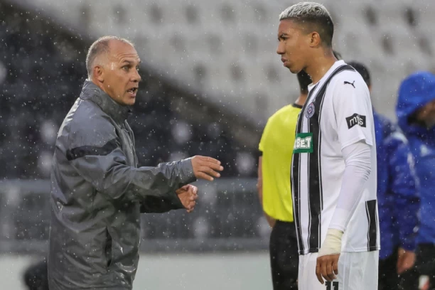 DOŠLO JE VREME DA IM SE PUTEVI RAZILAZE: Partizan ostaje bez rasnog golgetera? Nekadašnji šampion Evrope odvodi Brazilca!?