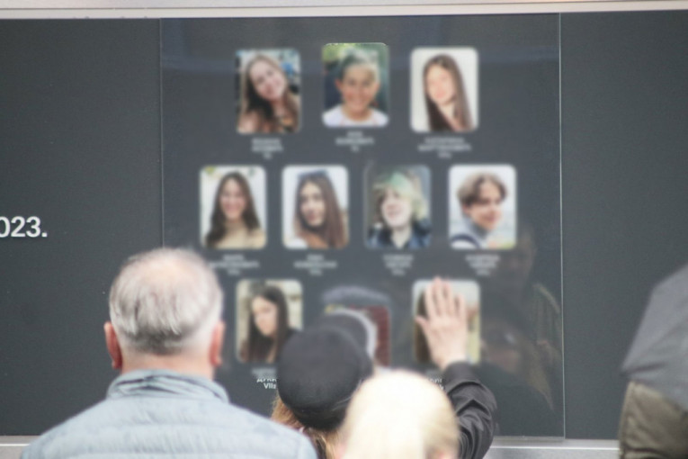 Masakr u OŠ "Vladislav Ribnikar"