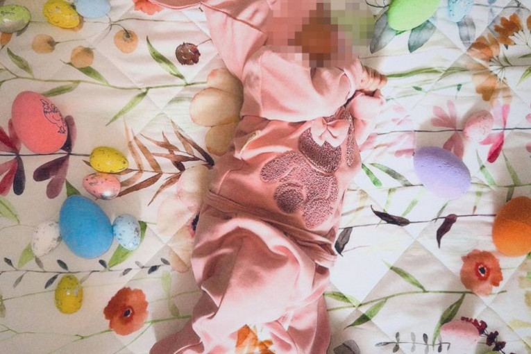 Kendi sa ćerkom Anikom