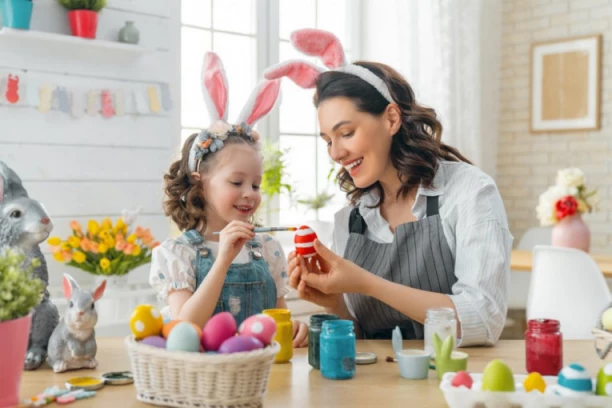 SIMBOLIKA VASKRSA: Šta znače boje u koje farbamo jaja, i zašto je dobro da neka ostanu NEOFARBANA?