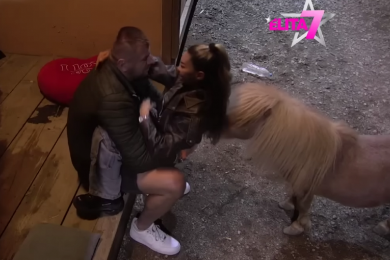 Janjuš i Aneli Elita Zadruga 7 poni