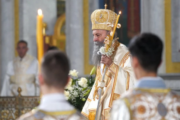 PATRIJARH PORFIRIJE SLUŽI VASKRŠNJU LITURGIJU U HRAMU SVETOG SAVE: Nakon službe će se sastati sa junacima sa Košara