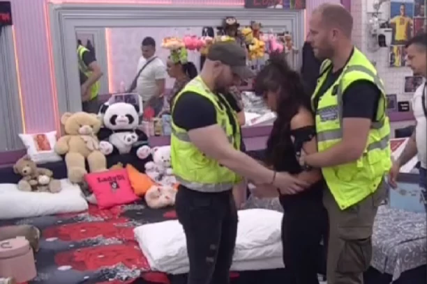 ZVANIČNA ODLUKA VELIKOG ŠEFA: Miljana Kulić KAŽNJENA, odmah izvedena!