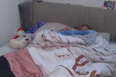 JANJUŠ I ANELI NI NA VASKRS NISU MOGLI DA SE OBUZDAJU: Vrelom akcijom ZATRESLI ZIDOVE, Ahmićeva pokazala znanje!