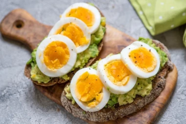 OVA DIJETA SA KUVANIM JAJIMA ĆE VAS PREPOLOVITI: Rezultati se vide nakon SEDAM DANA, skinite nagomilane kilograme