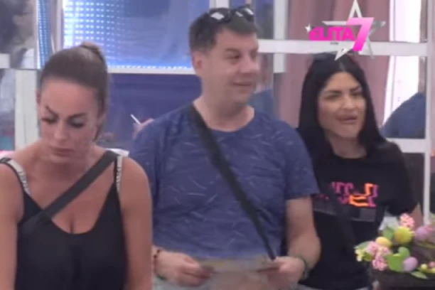IVAN MARINKOVIĆ DOBIO PISMO IZ SPOLJNOG SVETA: Opomena pred izlazak iz Elite - Nastao MUK u Beloj kući!