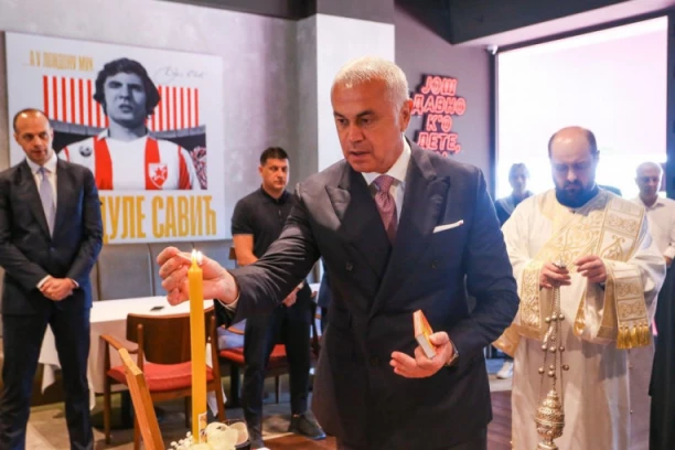 "PROLEĆE NA MOJE RAME SLEĆE..." Crvena zvezda slavi Đurđevdan! Praznično na Marakani!